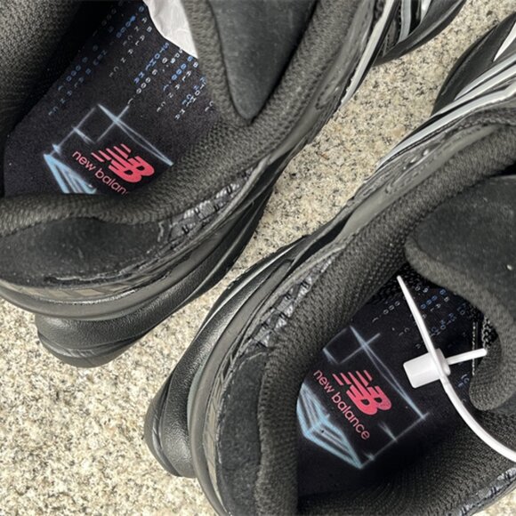 New Balance Shoe Palace Black Silver  Men's sneakers - Picture 5 of 8